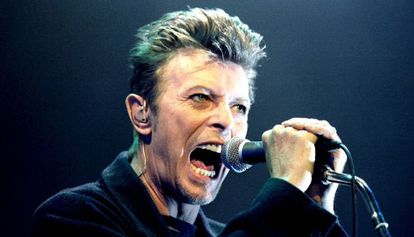  Túnel do Tempo, Roberio de Ogum previu e acertou: “Morre David Bowie”