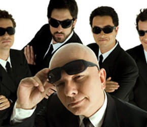 Roberio de Ogum Acerta de NOVO! Ano 2012. Previu no programa “CQC”, previu a morte de três grandes comunicadores brasileiros. Clique e confira Veja: