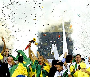Roberio de Ogum acerta de novo! Ele previu que o Brasil seria campeão da Copa do Mundo em 2002! Confira!