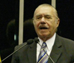 Roberio de Ogum acerta previsões para José Sarney, confira!