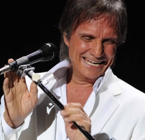 Roberio de Ogum Acerta de Novo! 2014. Sobre Roberto Carlos.Super Pop.