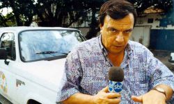 Gil Gomes e Roberio de Ogum! Historias Que o Povo Conta. TV SBT. Gil Gomes e Roberio de Ogum! Historias Que o Povo Conta. TV SBT.